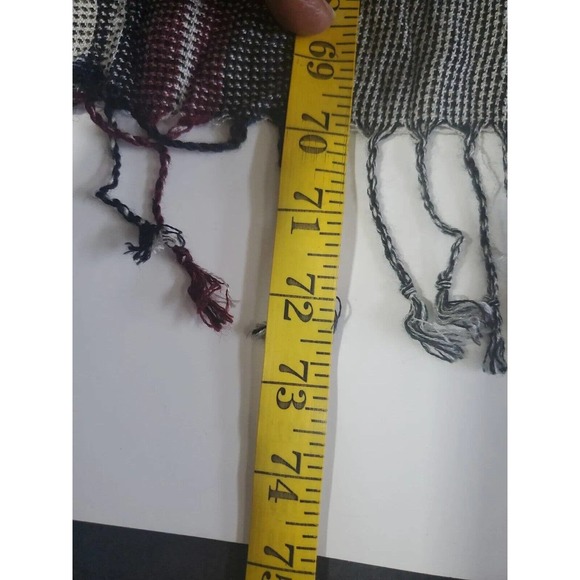 Shiraleah Chicago Houndstooth Plaid Striped Fringe Knit Scarf Neckwarmer Wrap - Picture 6 of 7